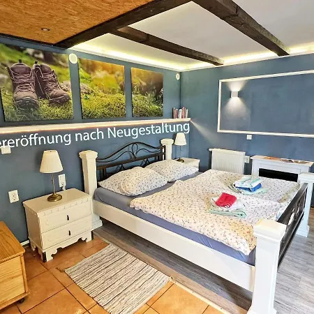 Ferienhaus-elisabeth Bungalow-tom Bungalow-peter * Reinhardtsdorf-Schona