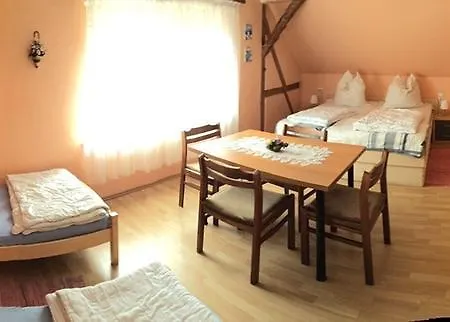 Ferienhaus-elisabeth Bungalow-tom Bungalow-peter * Reinhardtsdorf-Schona